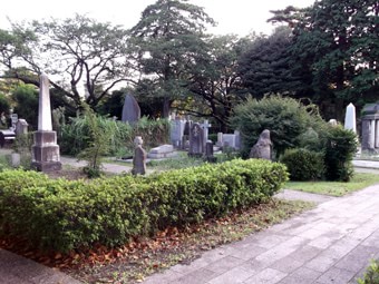 青山霊園墓所2